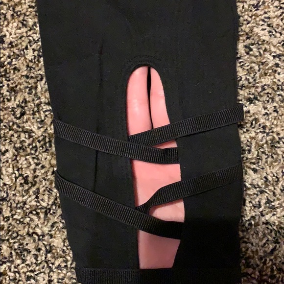 Victoria Secret sport workout pants - Picture 4 of 7